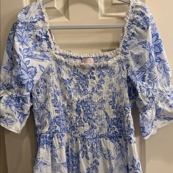 Rachel Parcell Floral Print Lace Puff Sleeve Cotton Dress in Dusty Blue Floral - Picture 4 of 5